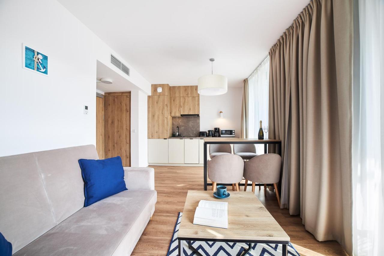 Jantaris Mielno Apartamenty Przy Plazy Екстер'єр фото